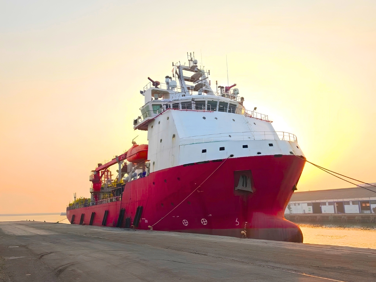 Breakdown Major Overhaul of NIIGATA 8L-28HLX Main Engine for Offshore Support Vessel in India